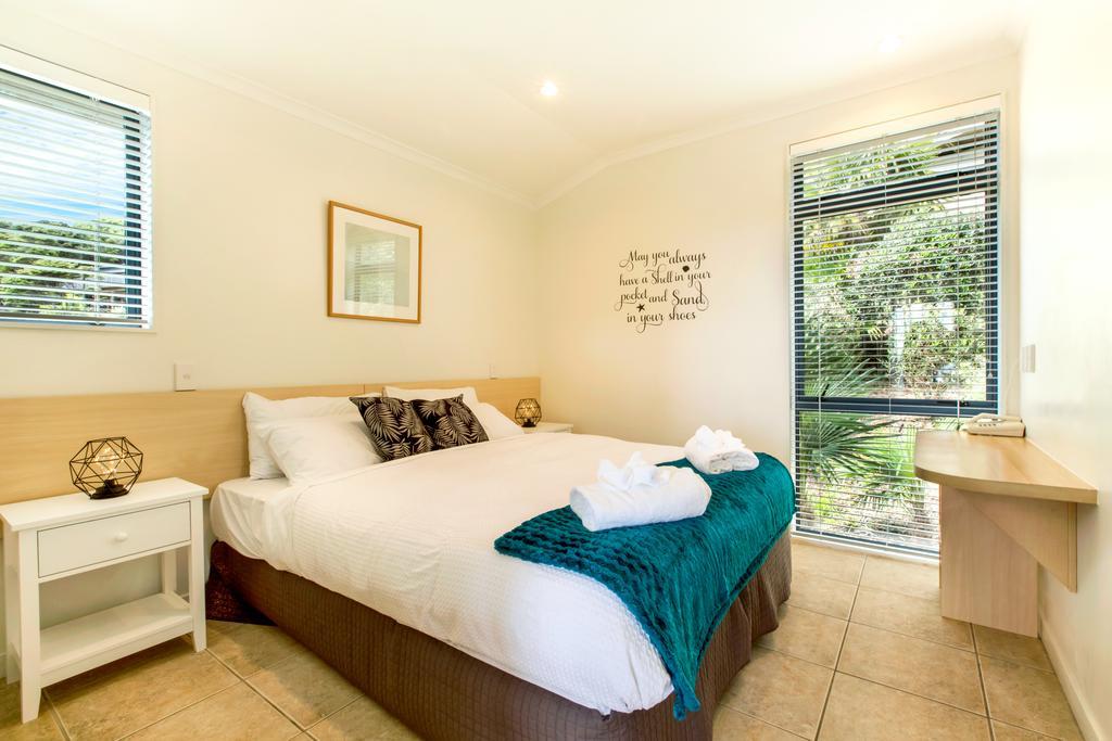 Villa Rosa At Palm Beach By Waiheke Unlimited Bagian luar foto